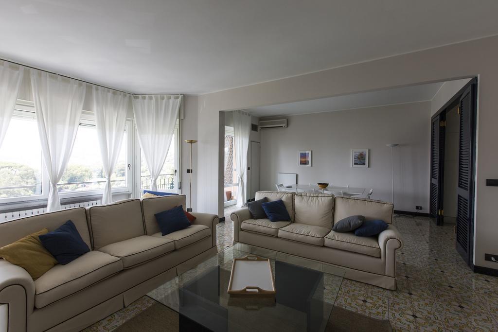 Apartamento Poggio Fiorito Rapallo Habitación foto